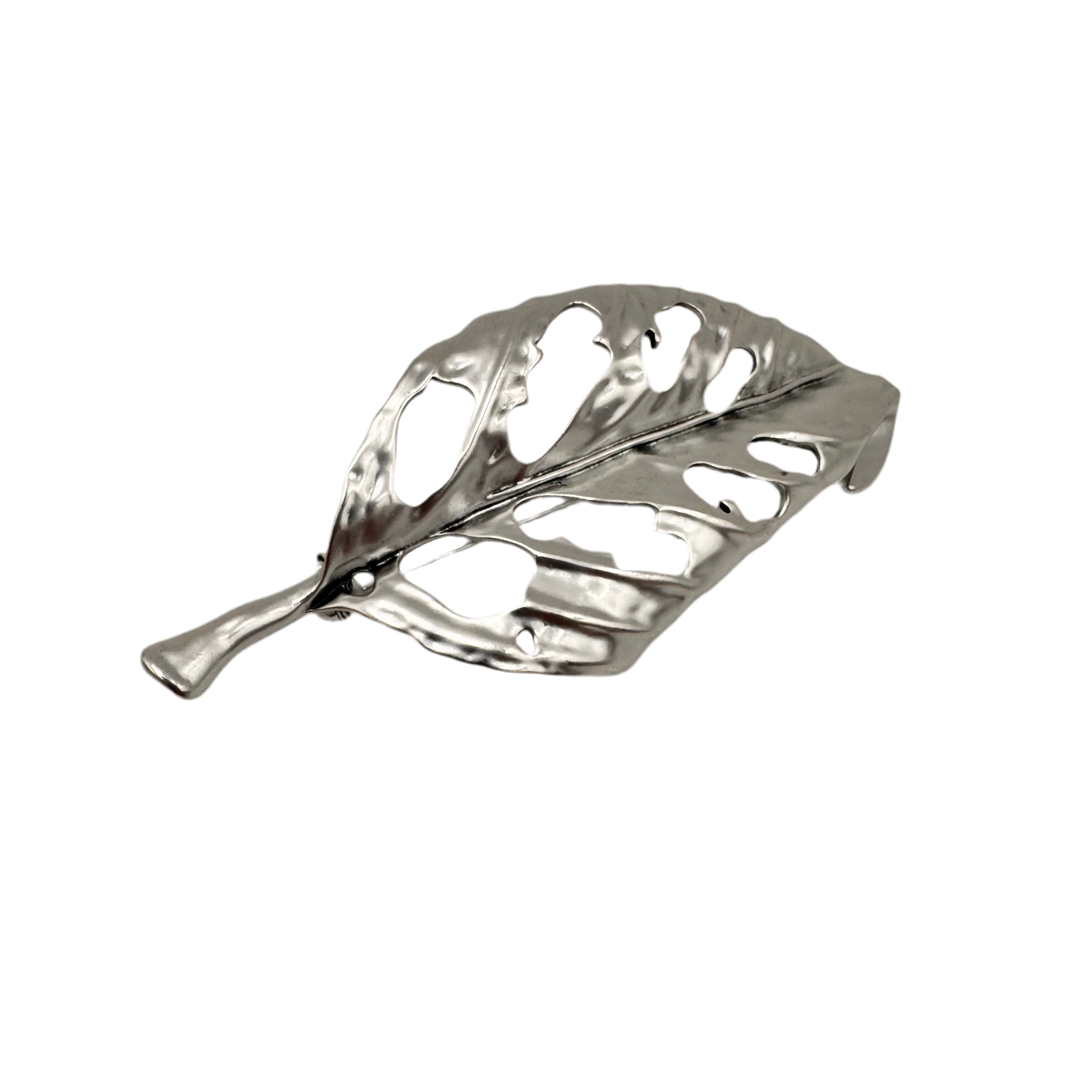Monstera Leaf Metal Pin