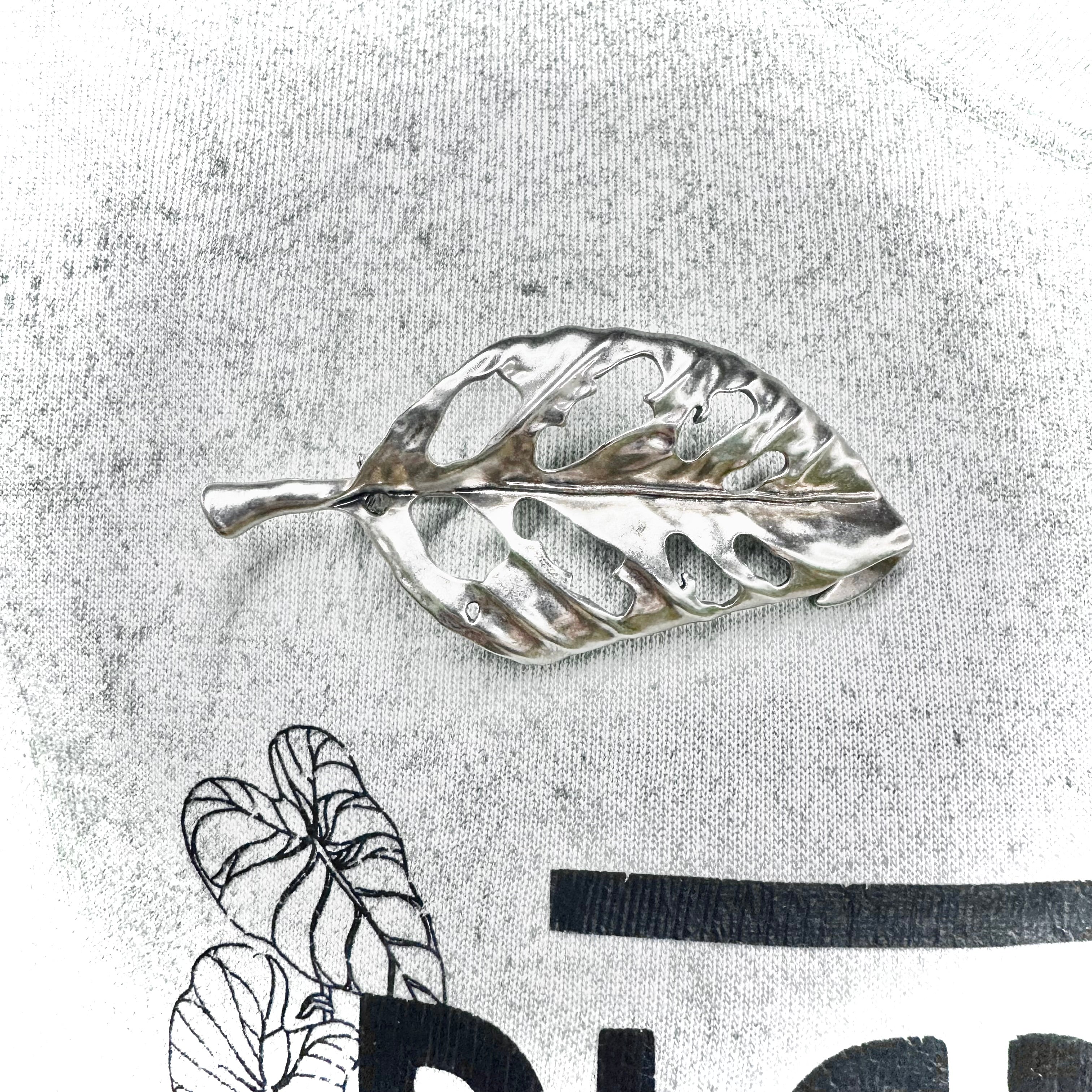 Monstera Leaf Metal Pin