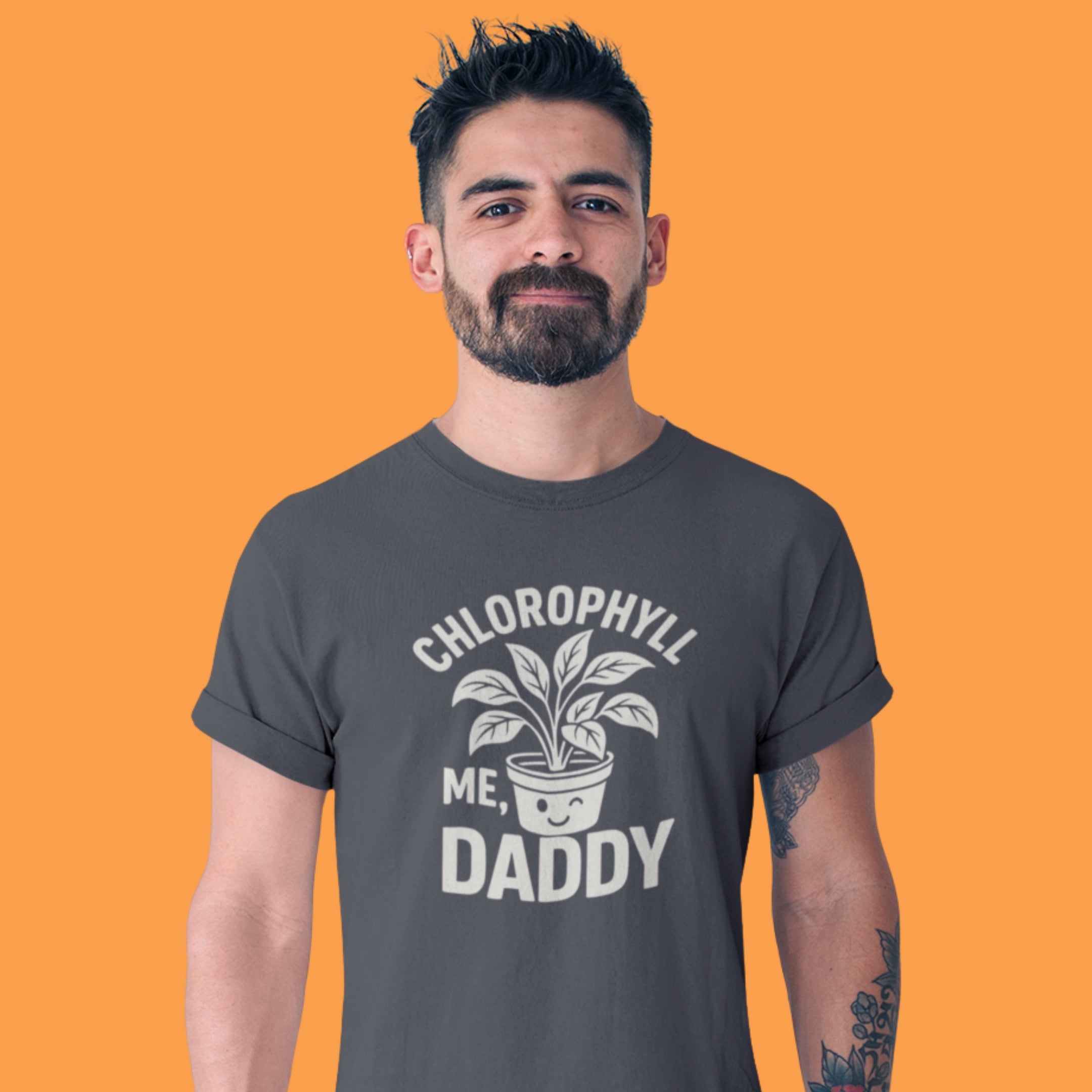 Man wearing a gray t-shirt with &